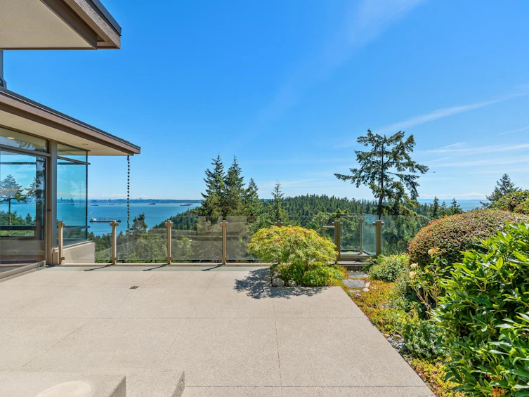 4936 Meadfeild Road, West Vancouver, BC, V7W 3J8 - 27