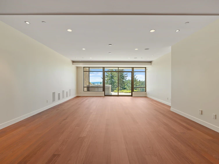4936 Meadfeild Road, West Vancouver, BC, V7W 3J8 - 16