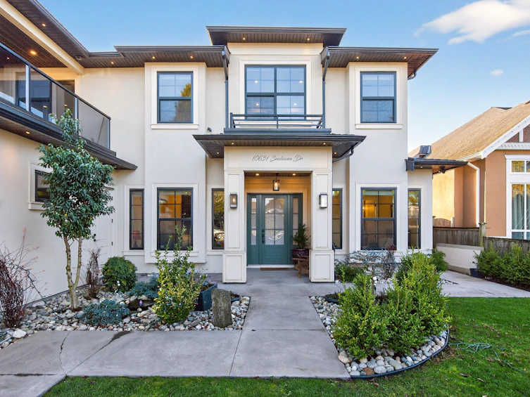 10631 Seahaven Drive, Richmond, BC, V7A 4C7 - 2