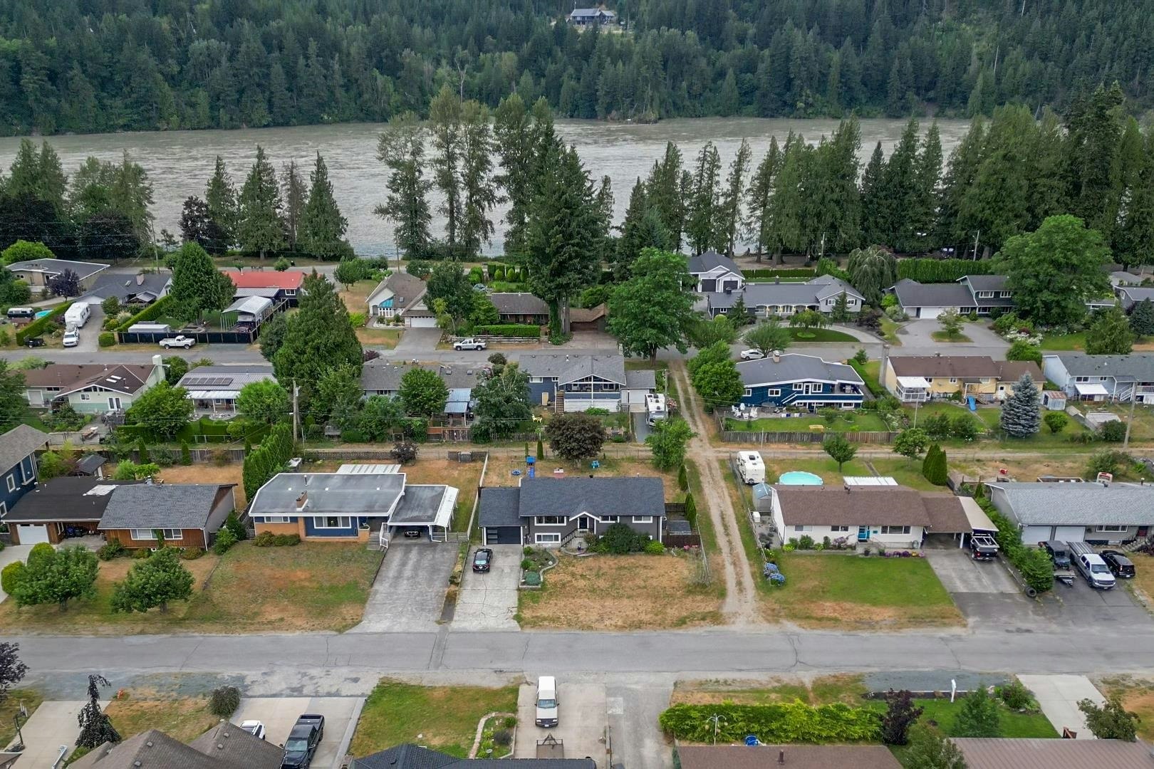 630 Hazel Street - 4