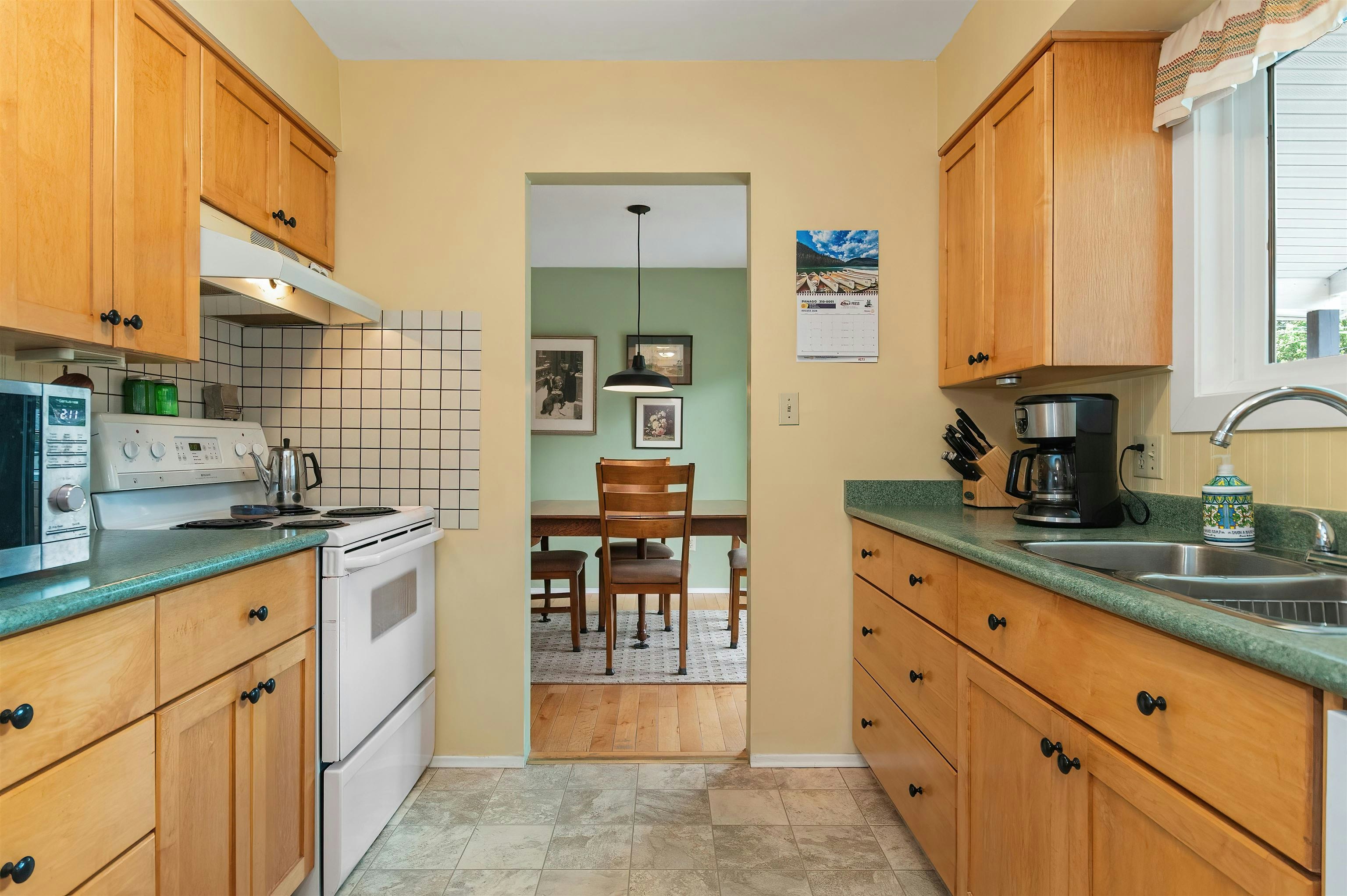 630 Hazel Street, Hope, BC, V0X 1L0 - 10