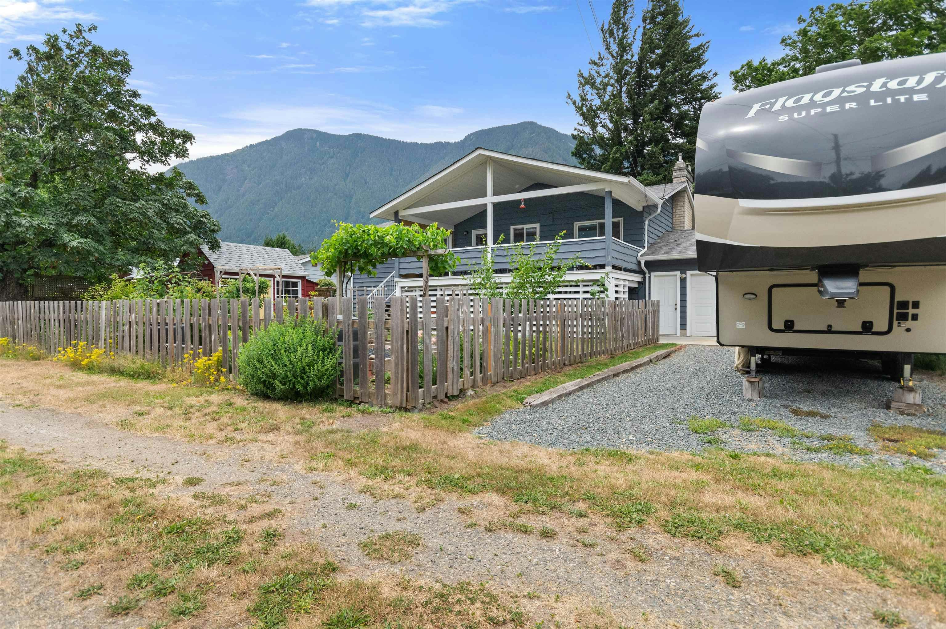 630 Hazel Street, Hope, BC, V0X 1L0 - 38