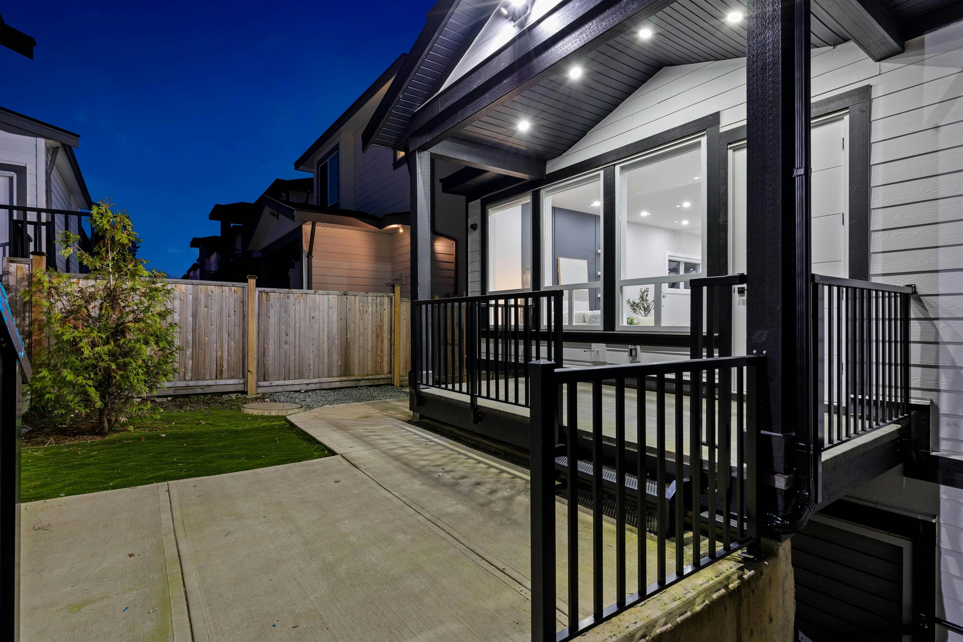 16717 15a Avenue, Surrey, BC, V3S 9X7 - 32