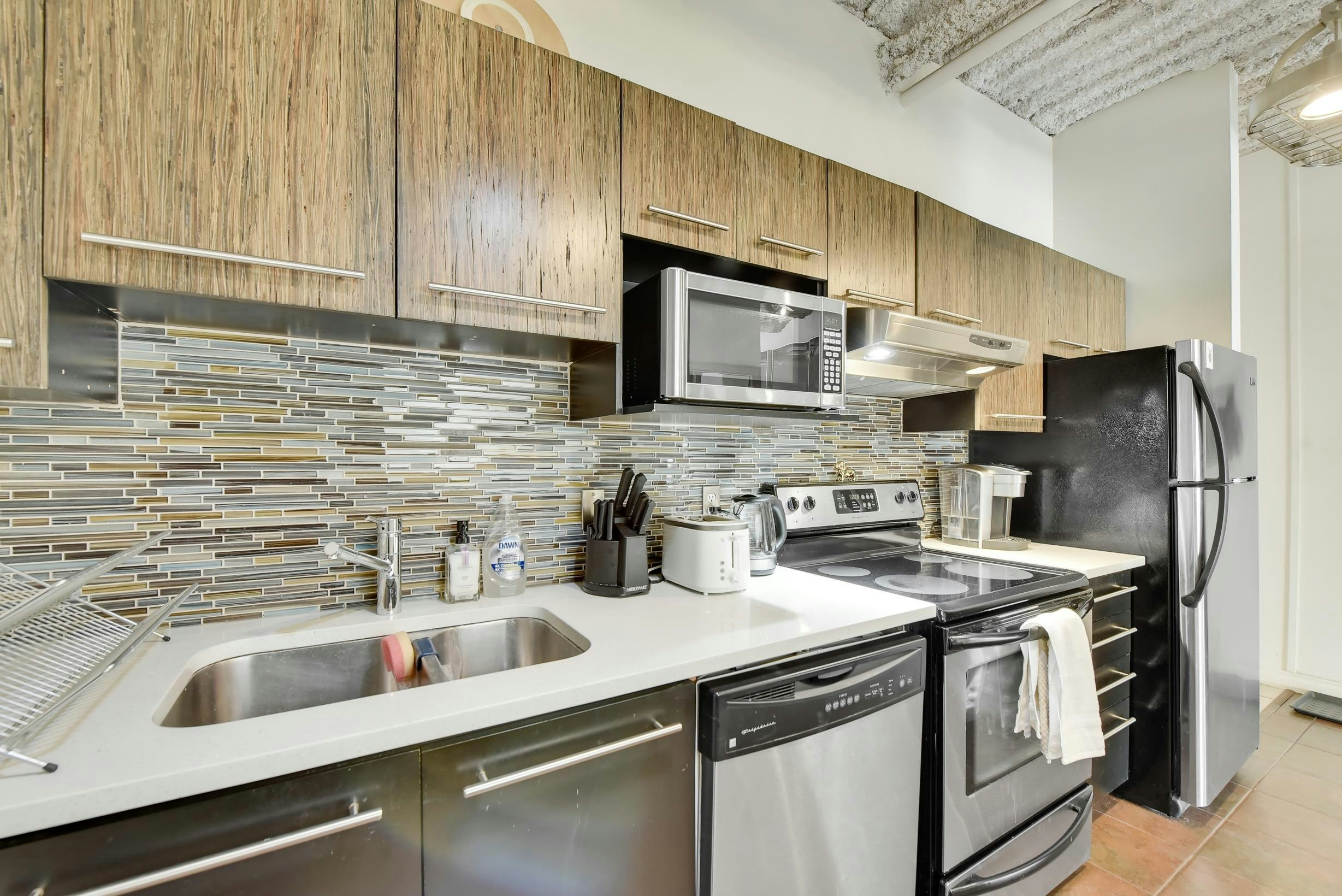 305-350 E 2nd Avenue, Vancouver, BC, V5T 4R8 - 15