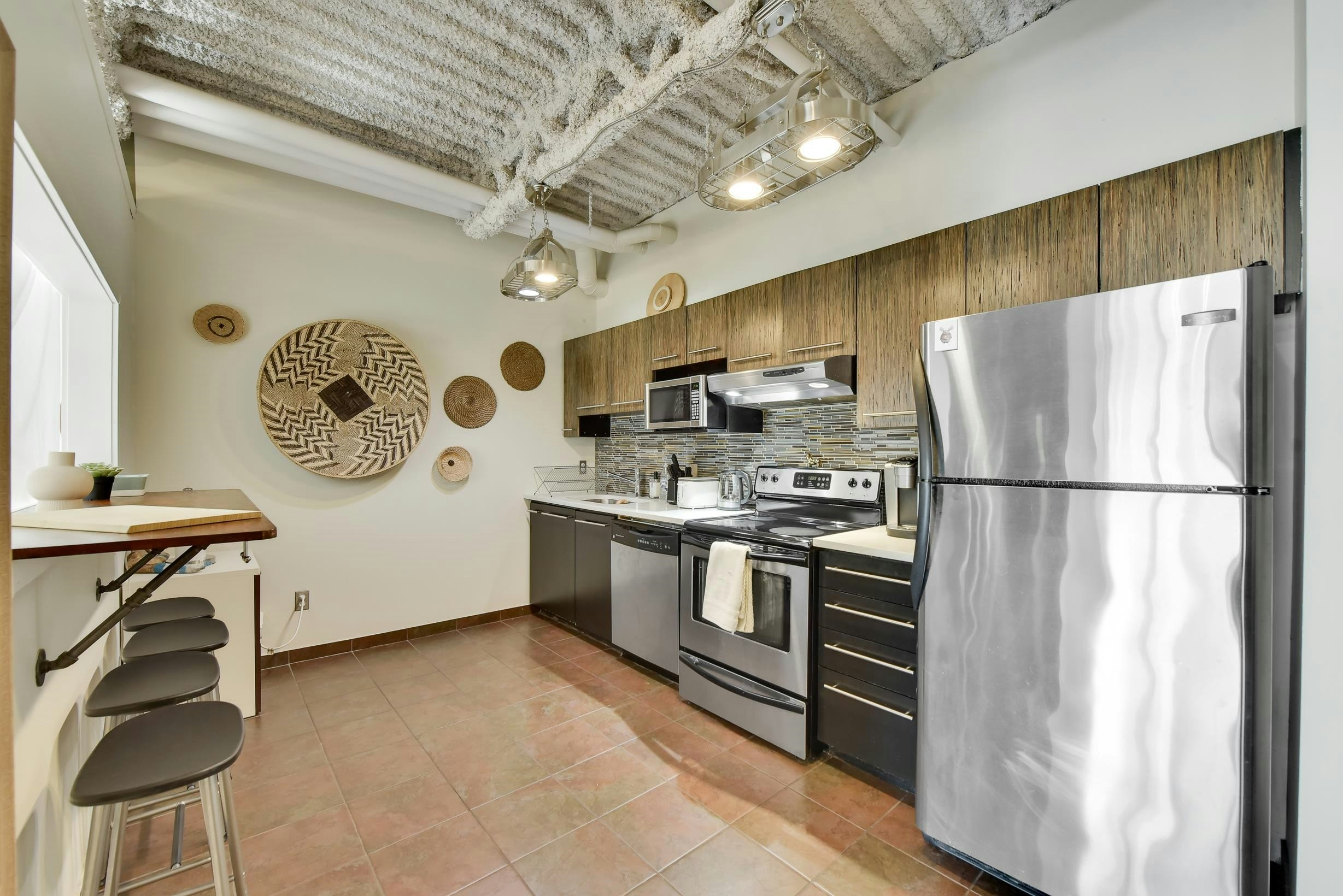 305-350 E 2nd Avenue, Vancouver, BC, V5T 4R8 - 14