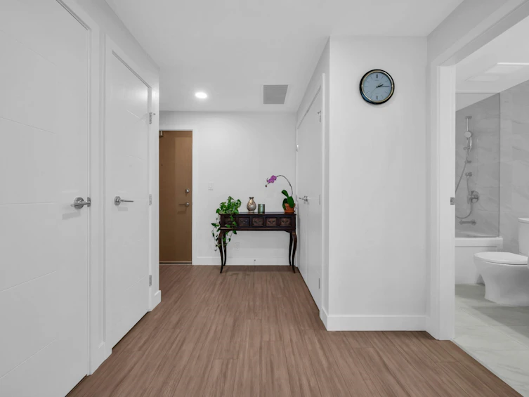 1701-4458 Beresford Street, Burnaby, BC, V5H 0J1 - 10