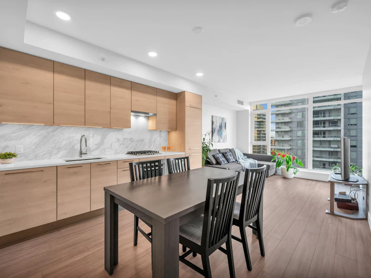 1701-4458 Beresford Street, Burnaby, BC, V5H 0J1 - 2