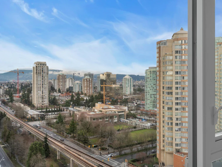 1701-4458 Beresford Street, Burnaby, BC, V5H 0J1 - 11