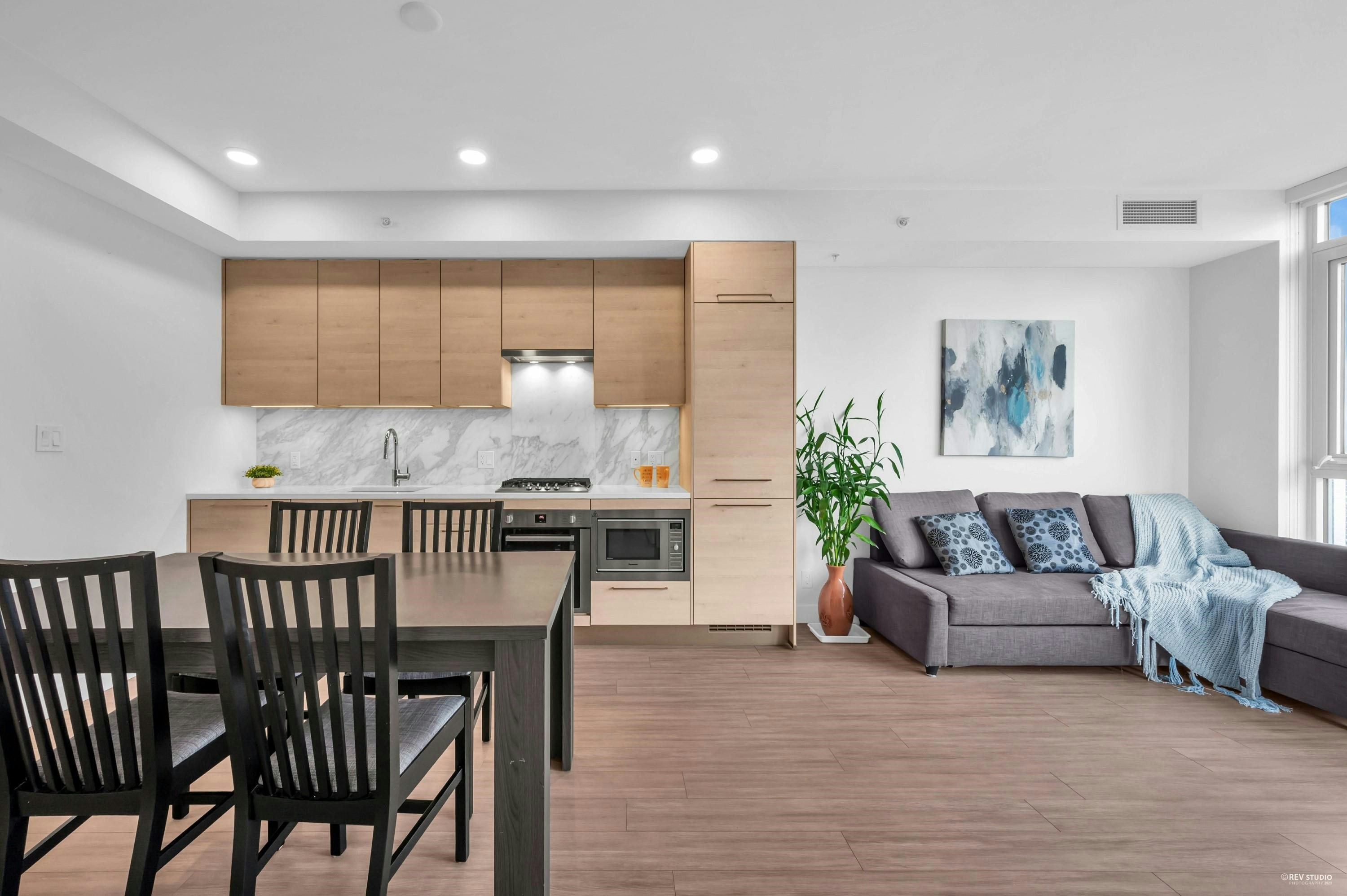 1701-4458 Beresford Street - 3