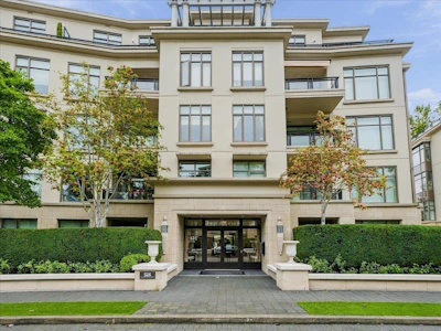 PH-526 Waters Edge Crescent - 2