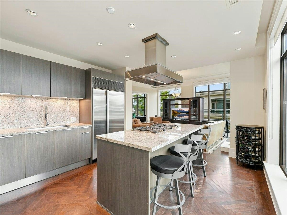PH-526 Waters Edge Crescent, West Vancouver, BC, V7T 0A2 - 10