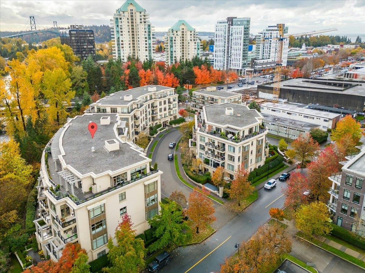 PH-526 Waters Edge Crescent, West Vancouver, BC, V7T 0A2