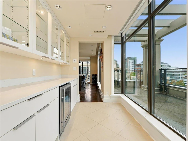 PH-526 Waters Edge Crescent, West Vancouver, BC, V7T 0A2 - 11