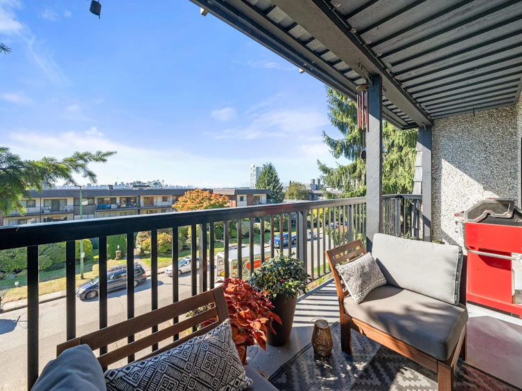 204-150 E 5th Street, North Vancouver, BC, V7L 1L5 - 17