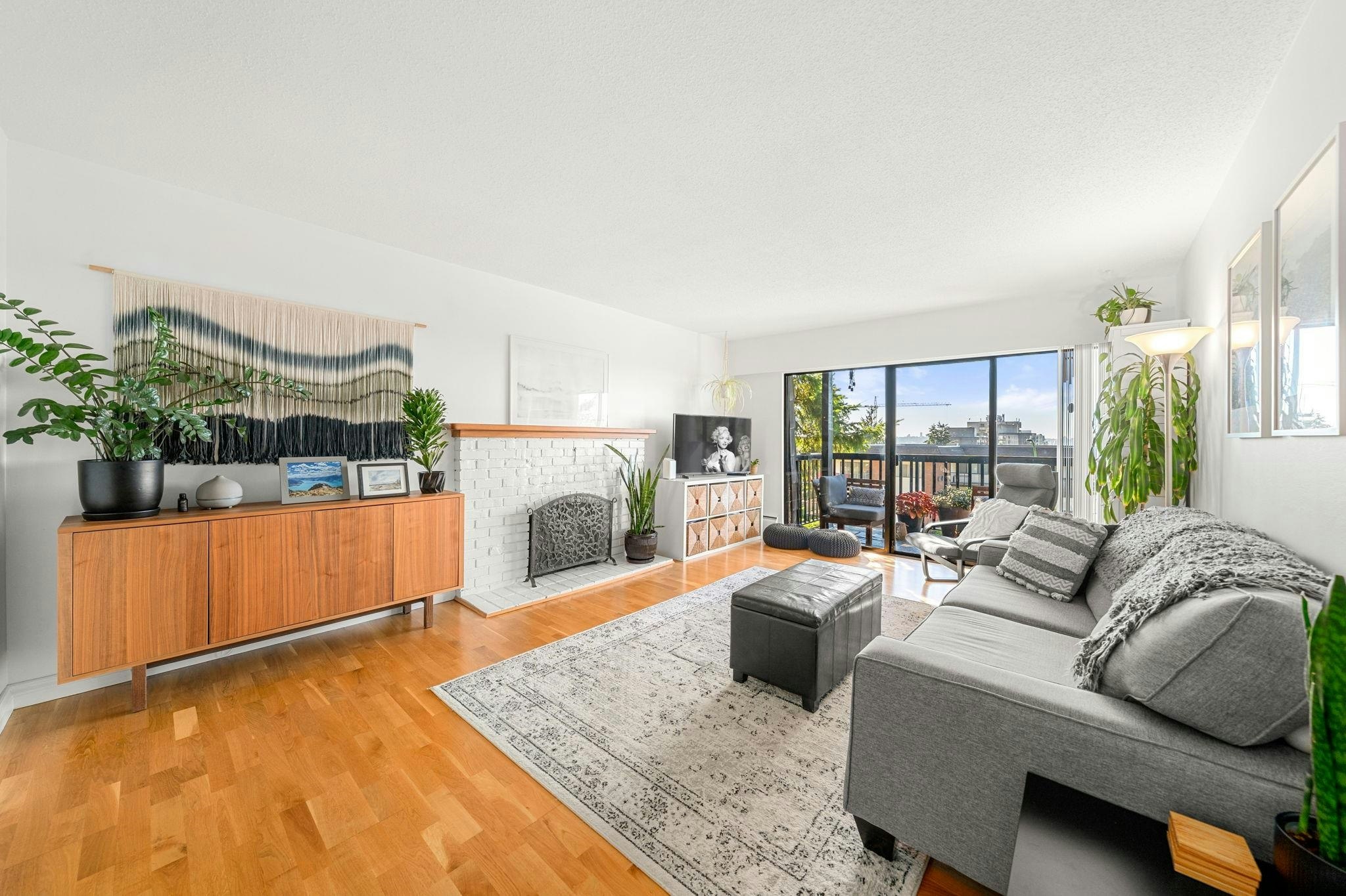 204-150 E 5th Street, North Vancouver, BC, V7L 1L5 - 11