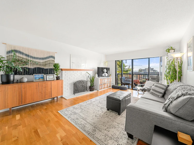 204-150 E 5th Street, North Vancouver, BC, V7L 1L5 - 11