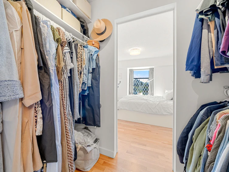 204-150 E 5th Street, North Vancouver, BC, V7L 1L5 - 32