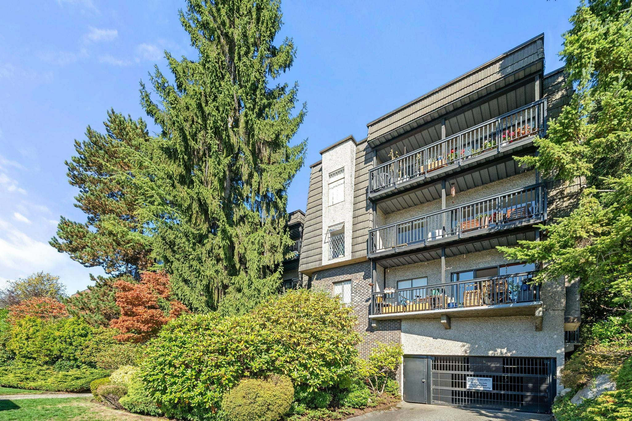 204-150 E 5th Street, North Vancouver, BC, V7L 1L5 - 39