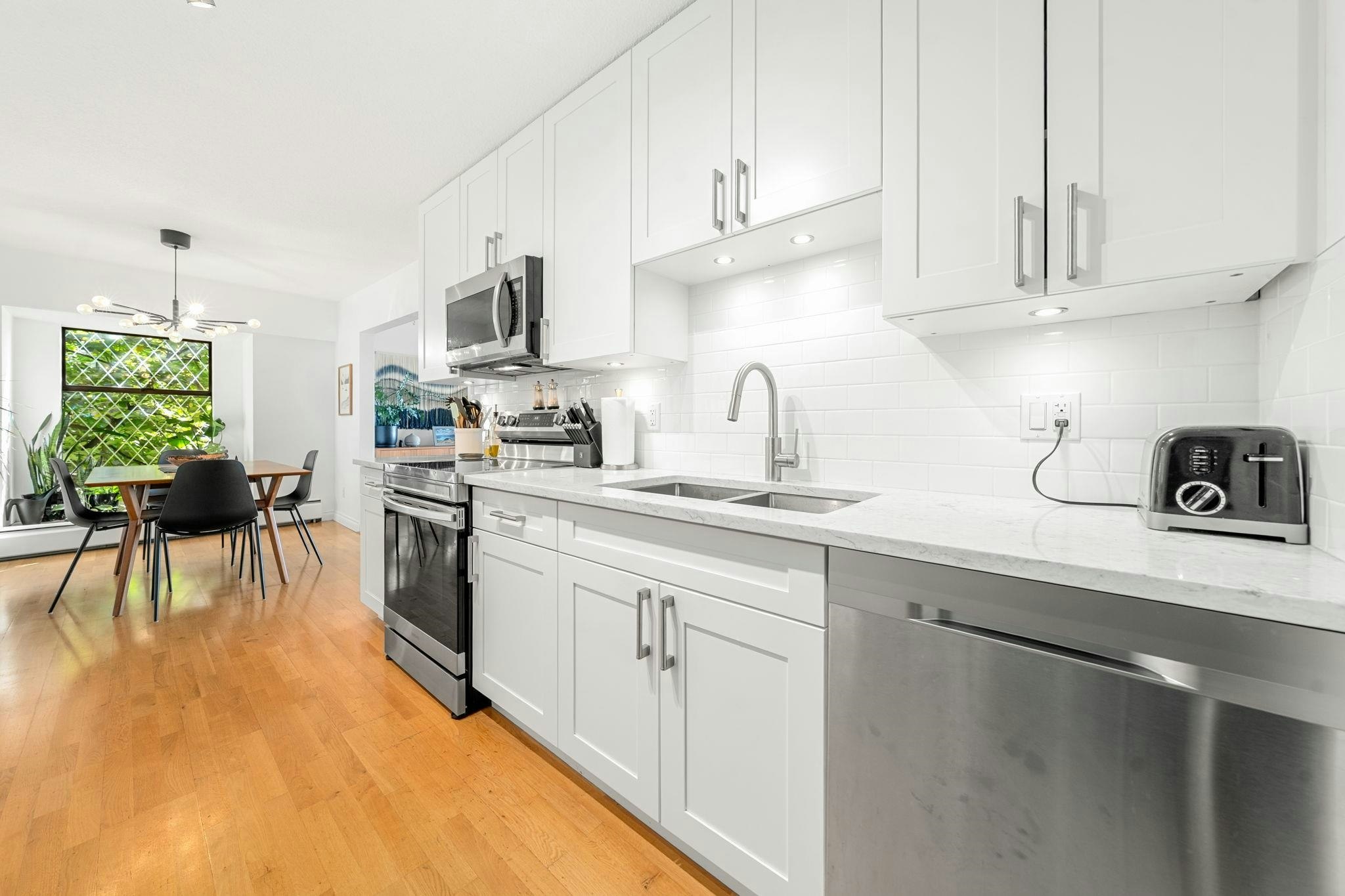 204-150 E 5th Street, North Vancouver, BC, V7L 1L5 - 7