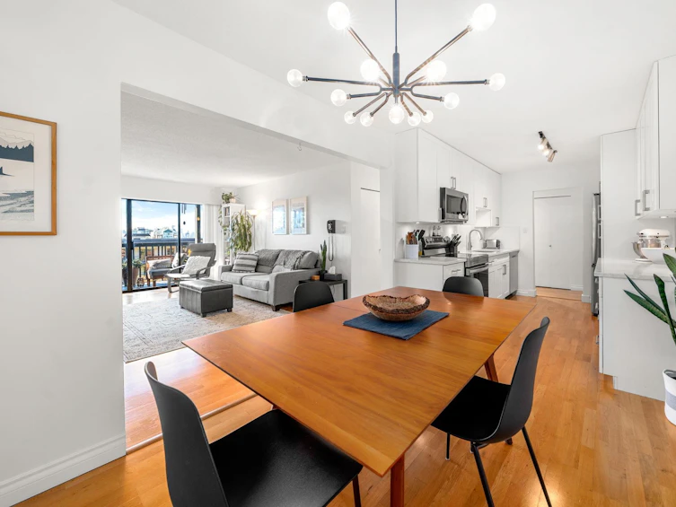 204-150 E 5th Street, North Vancouver, BC, V7L 1L5 - 27