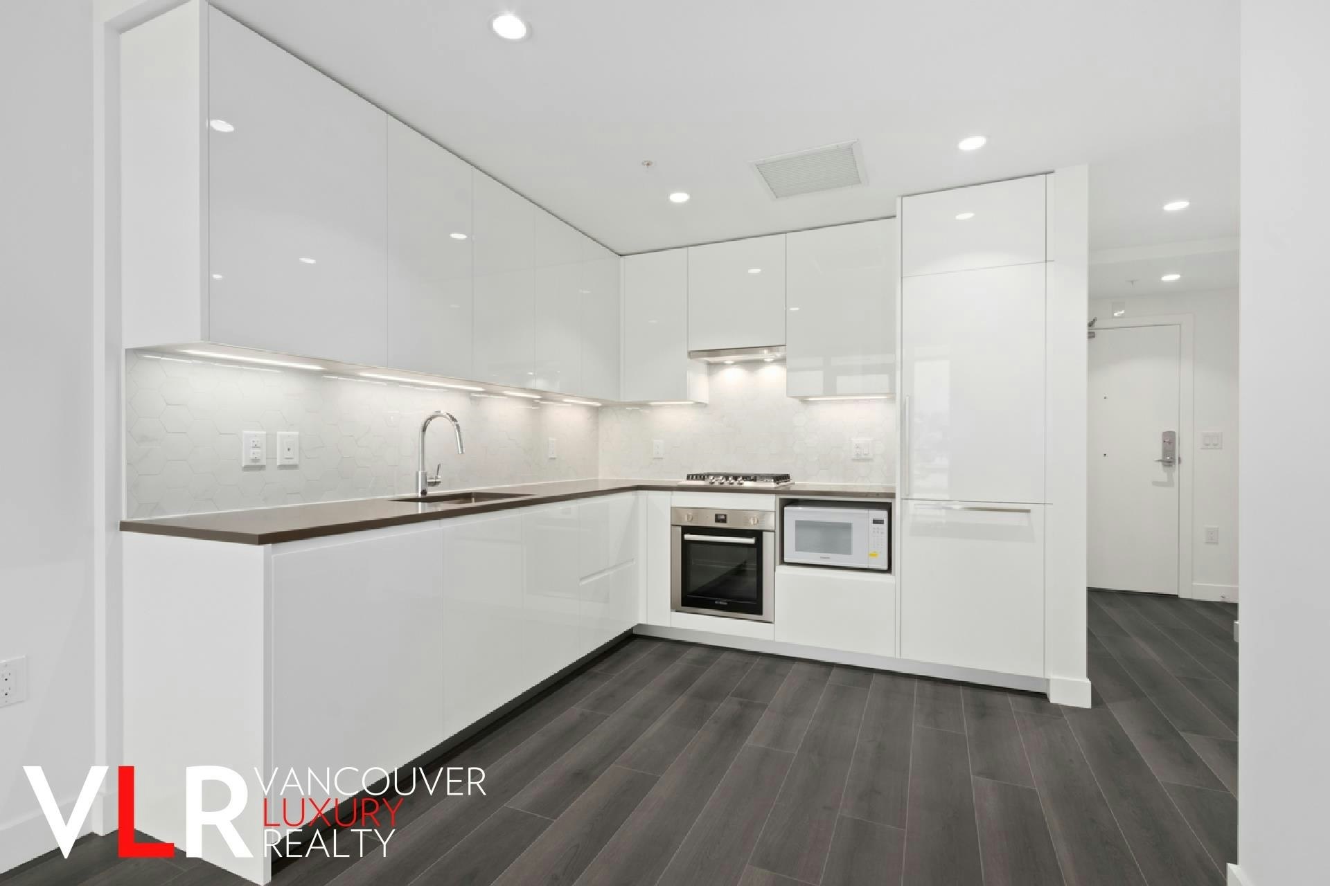 1206-8188 Fraser Street, Vancouver, BC, V5X 2T7 - 4