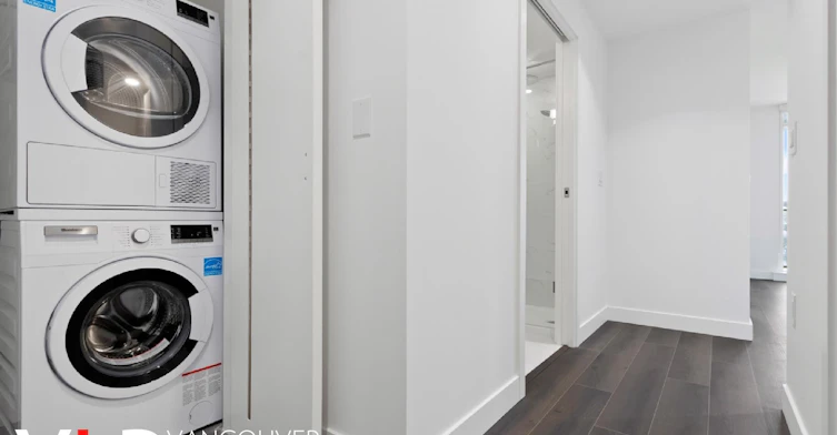 1206-8188 Fraser Street, Vancouver, BC, V5X 2T7 - 14