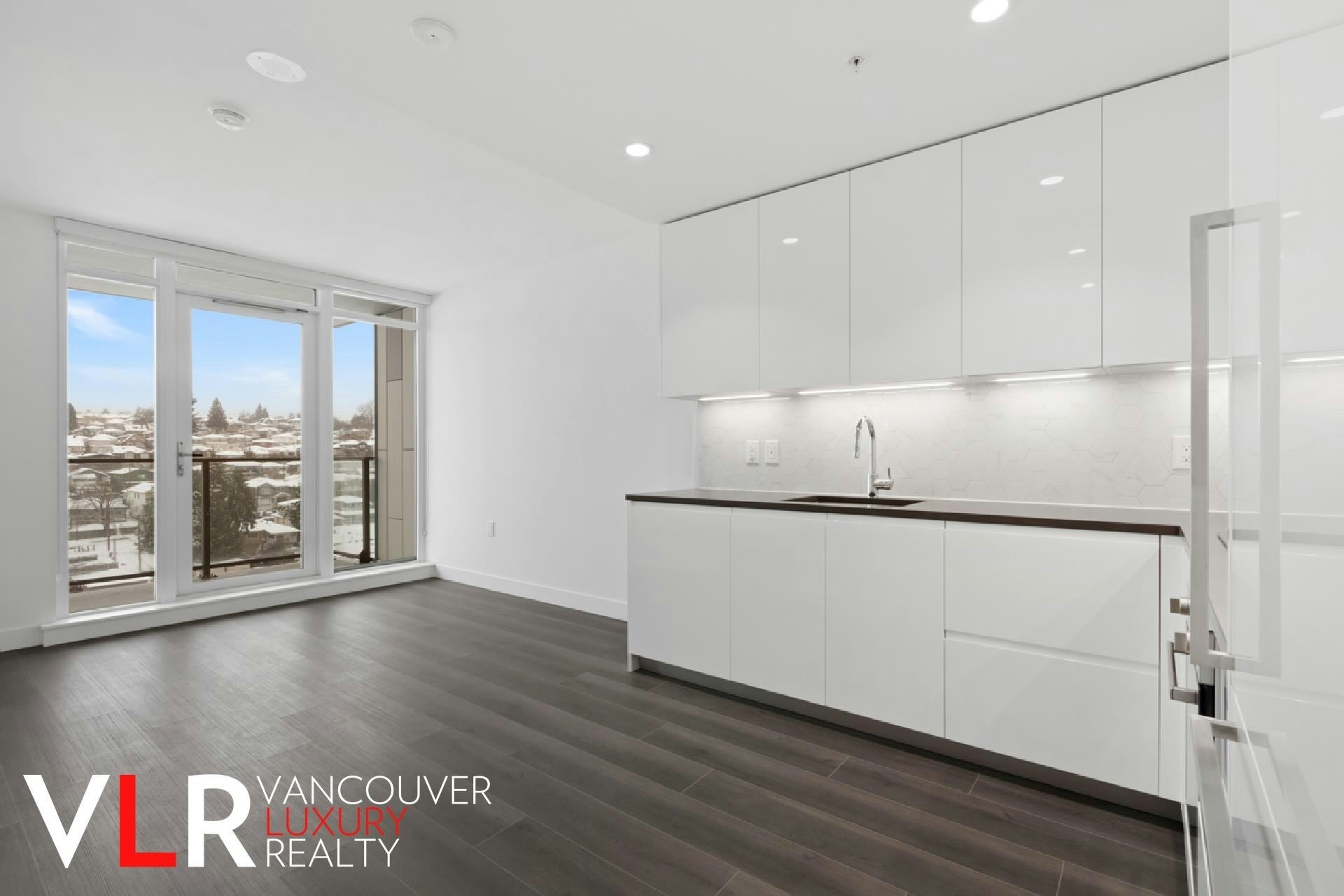 1206-8188 Fraser Street, Vancouver, BC, V5X 2T7 - 2