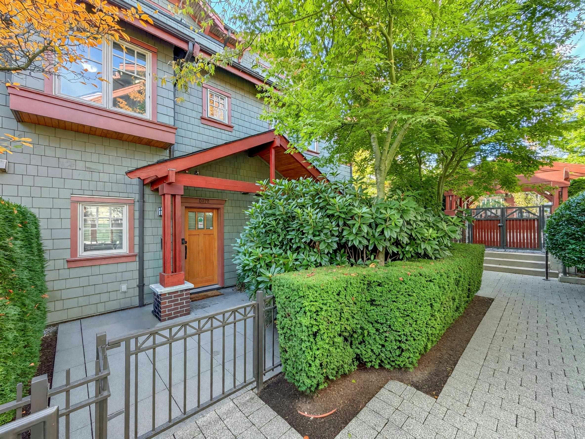 5978 Oak Street, Vancouver, BC, V6M 2W2