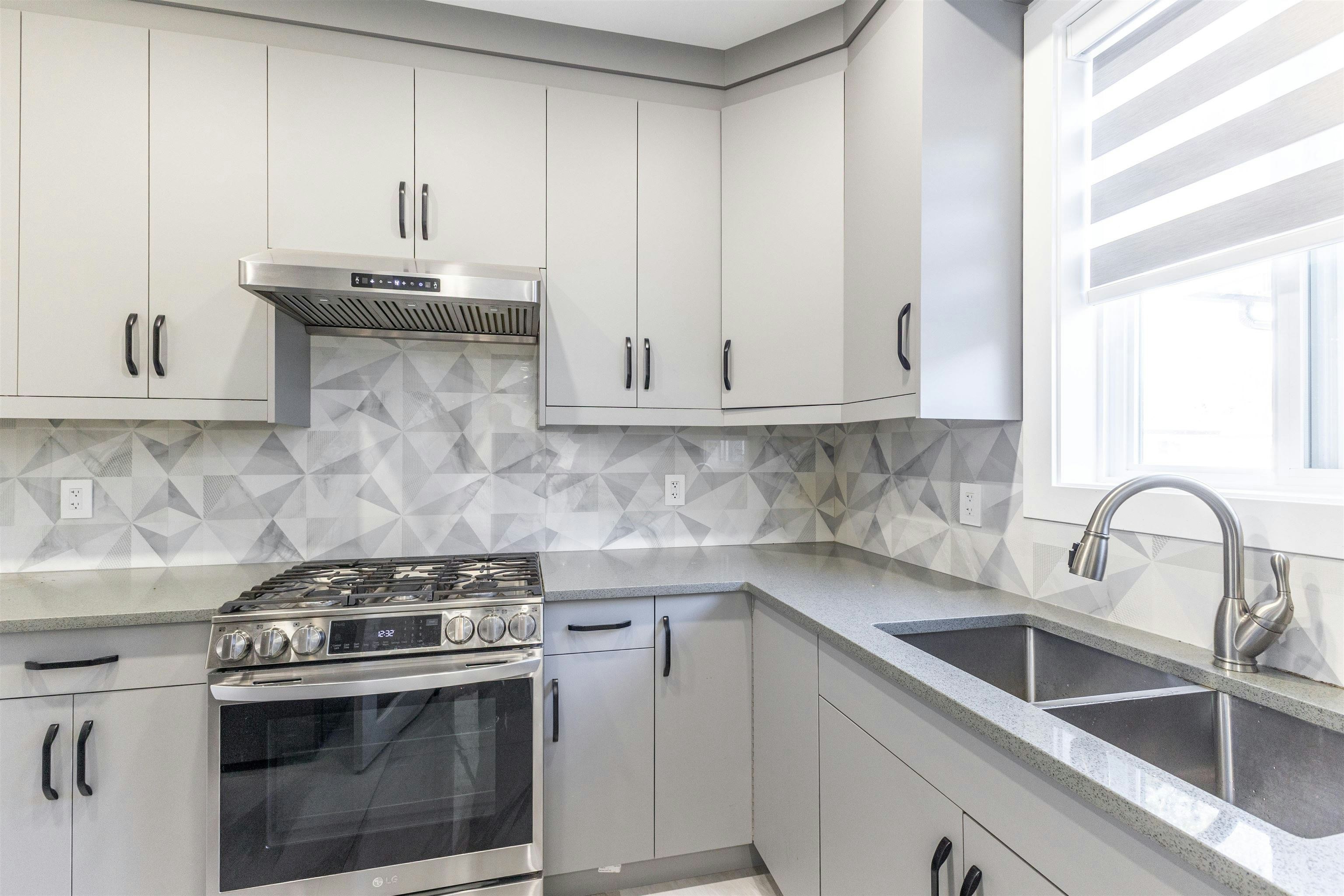 3265 Saturna Crescent, Abbotsford, BC, V2T 4R9 - 9