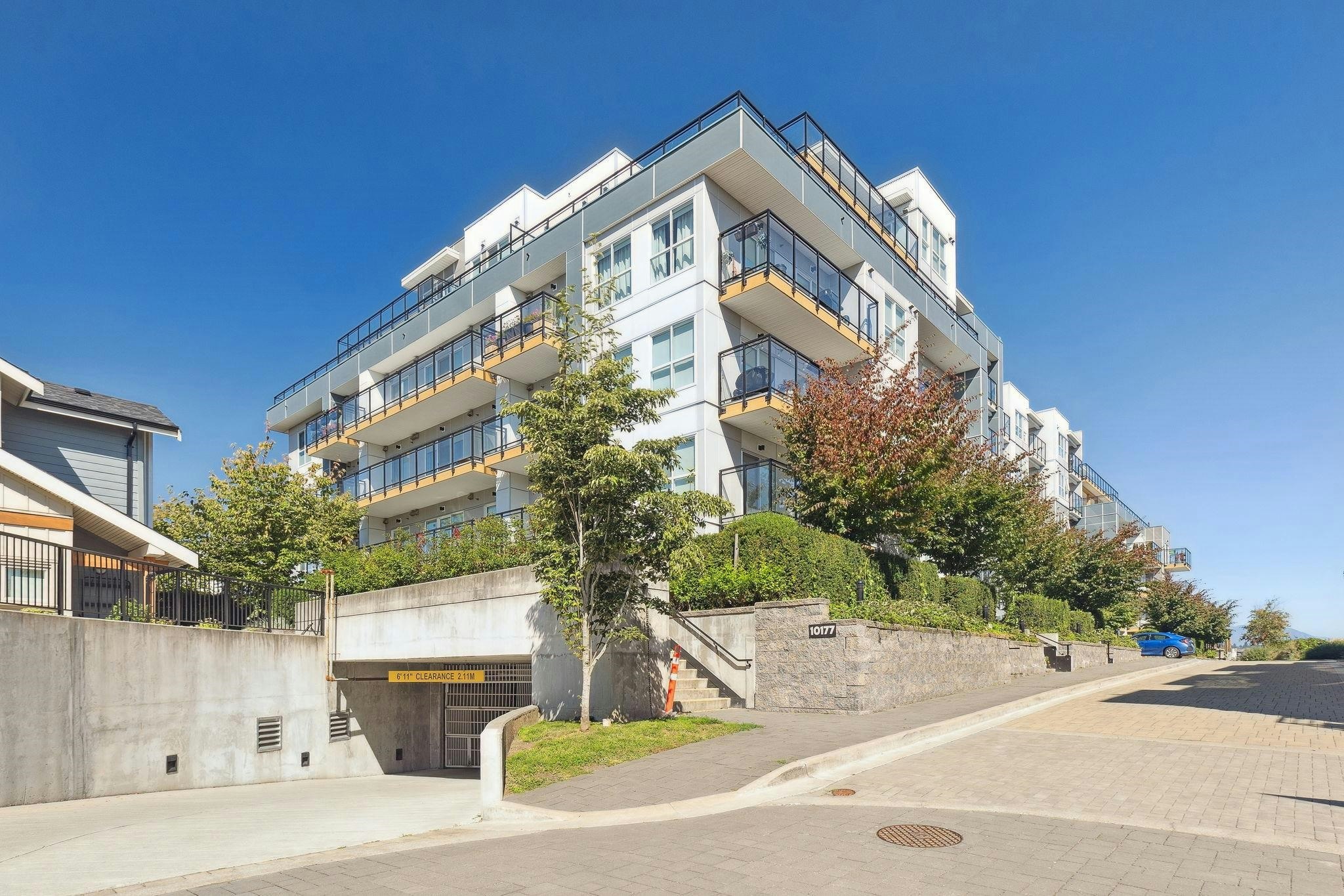 417-10177 River Drive - 3