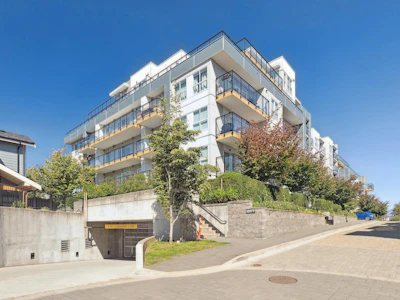 417-10177 River Drive - 3