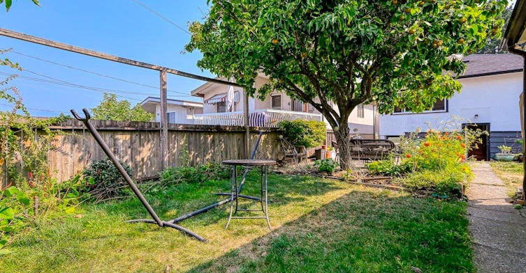 BSMT-1123 Nootka Street, Vancouver, BC, V5K 4E6 - 13
