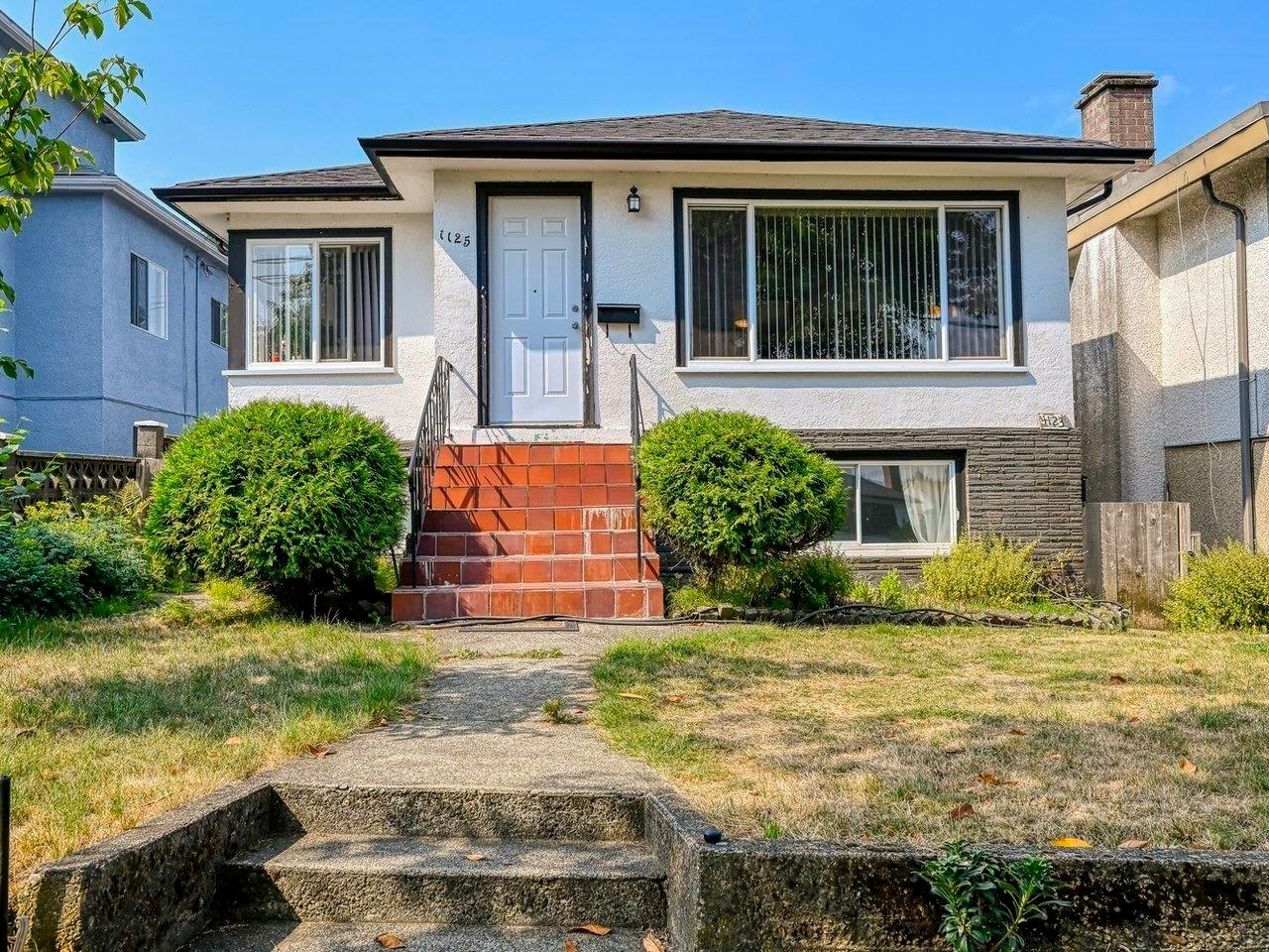 BSMT-1123 Nootka Street, Vancouver, BC, V5K 4E6