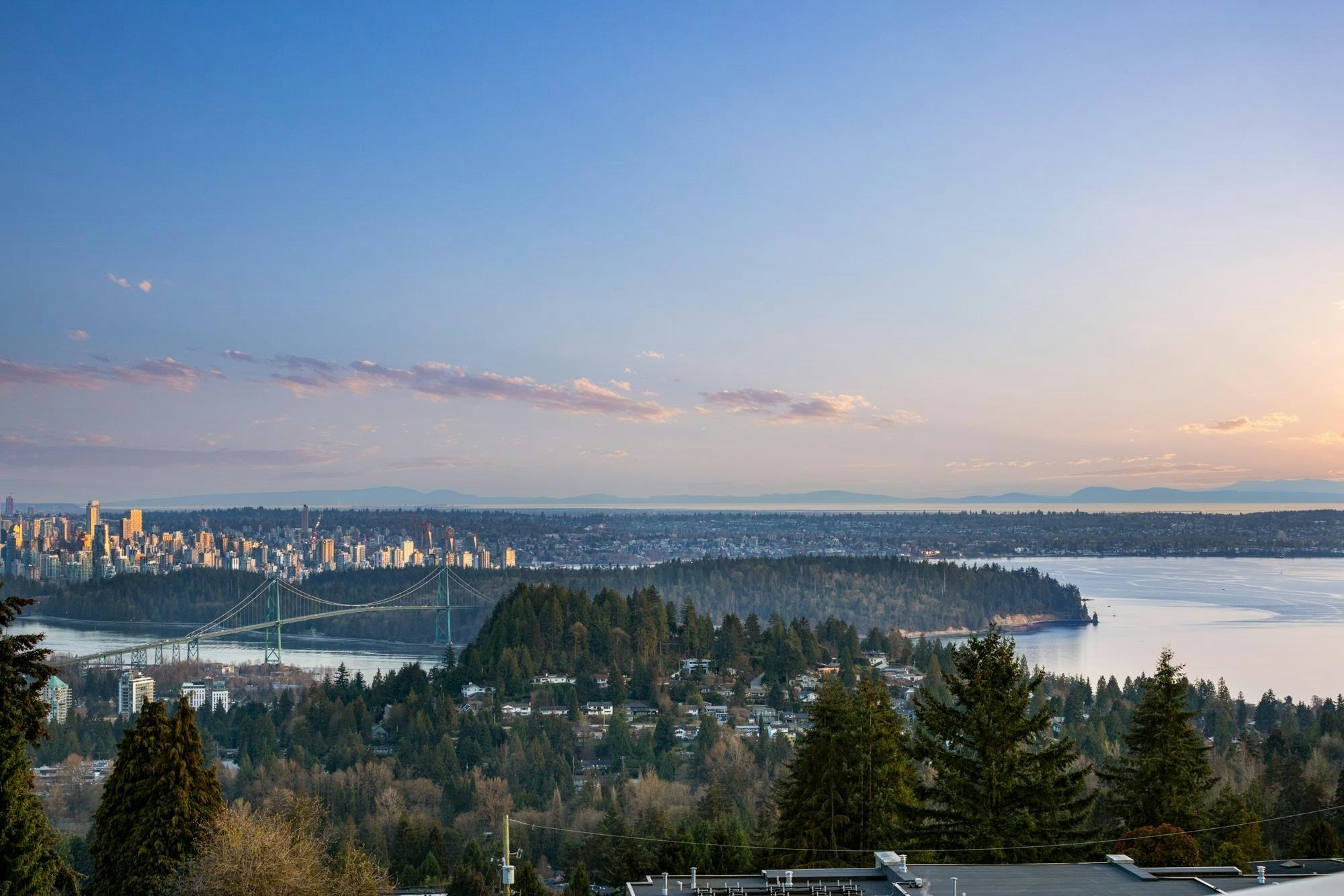 835 Farmleigh Road, West Vancouver, BC, V7S 1Z8