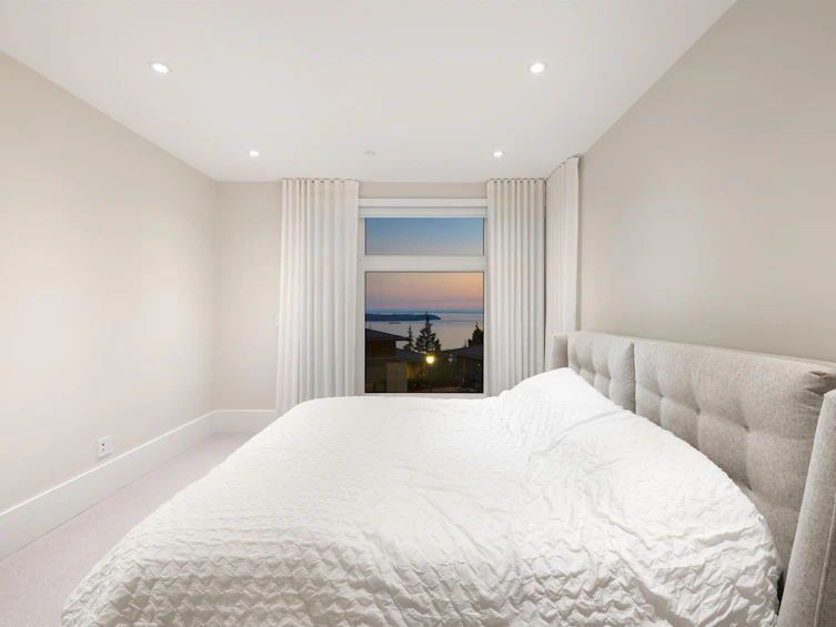 2993 Burfield Place, West Vancouver, BC, V7S 0A9 - 30