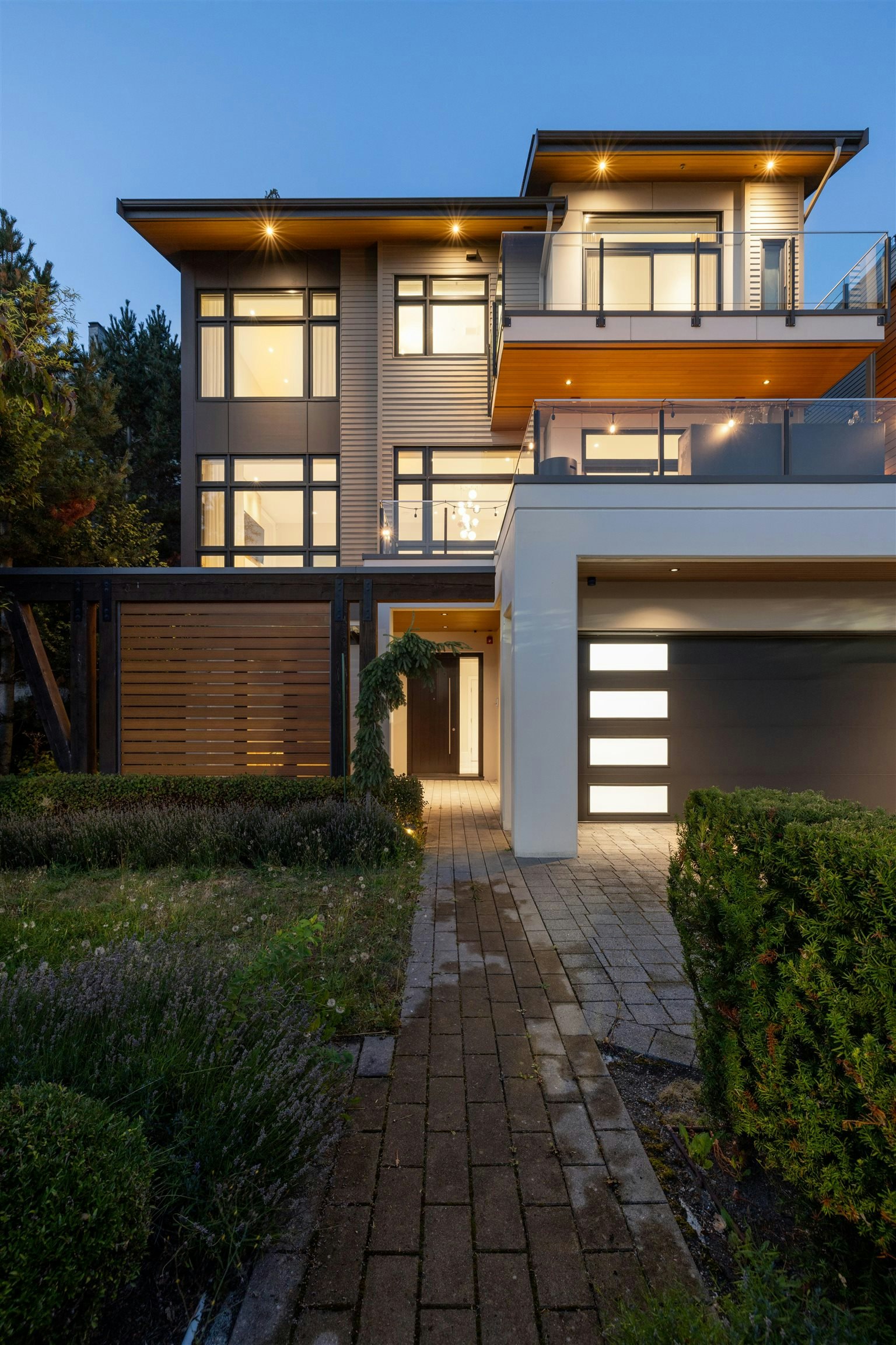 2993 Burfield Place, West Vancouver, BC, V7S 0A9 - 31