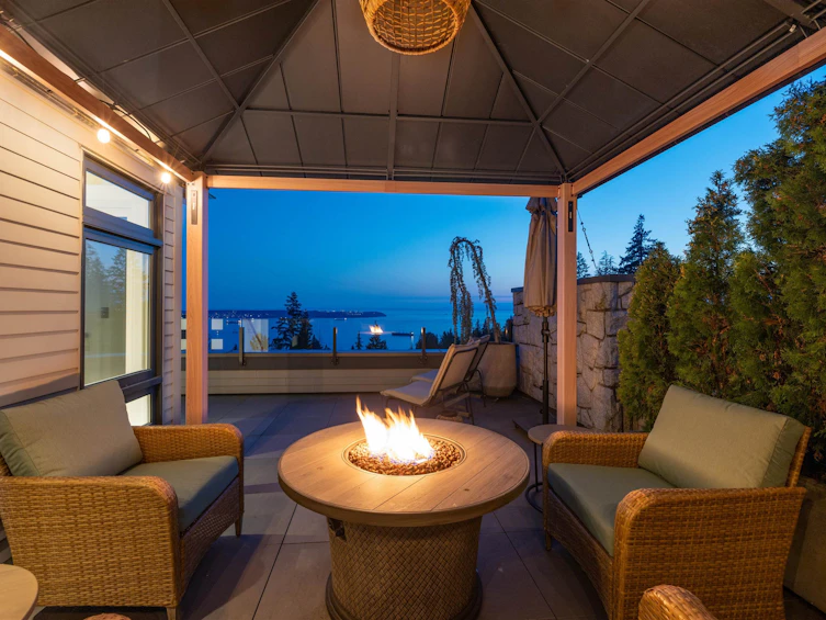2993 Burfield Place, West Vancouver, BC, V7S 0A9 - 37