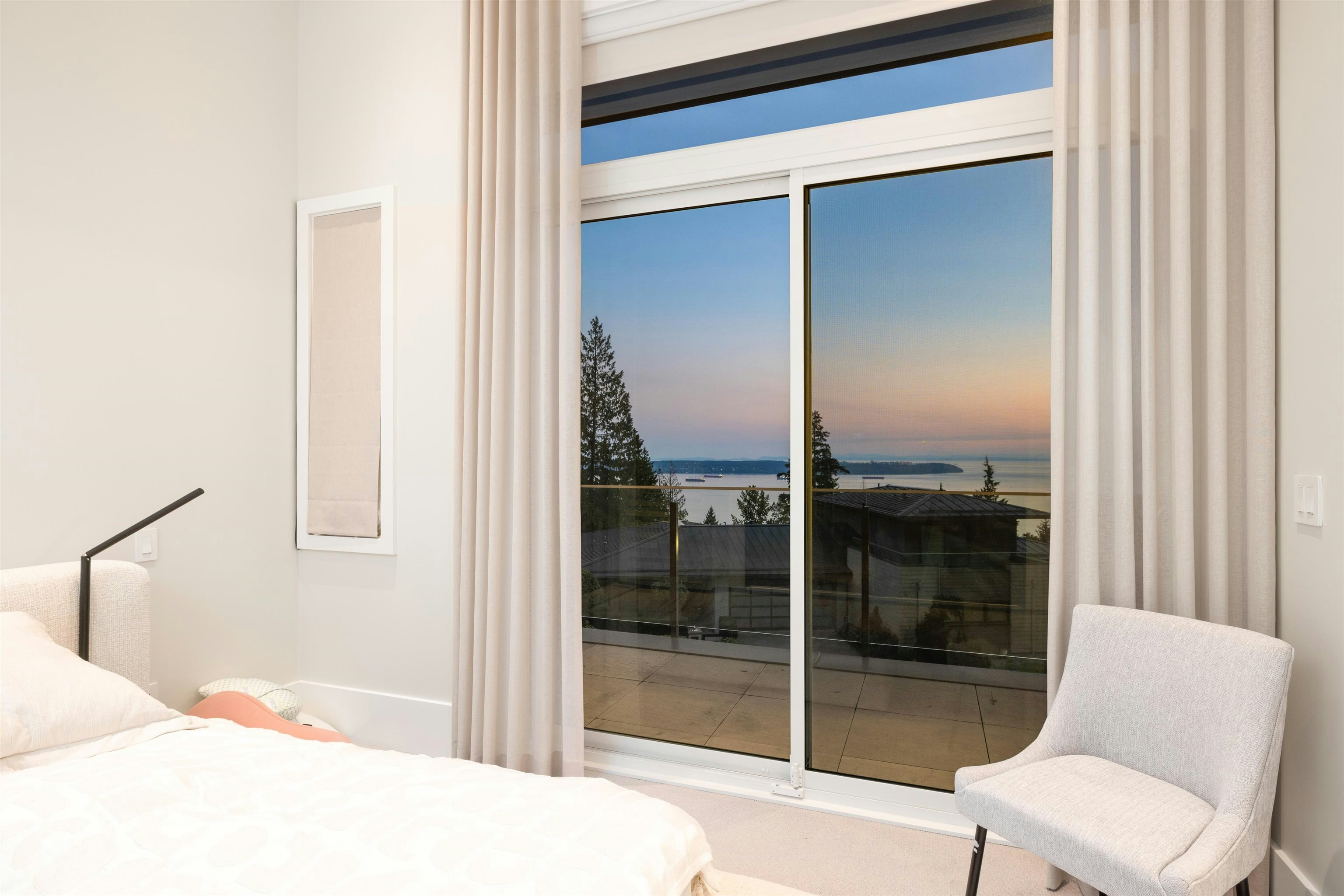 2993 Burfield Place, West Vancouver, BC, V7S 0A9 - 28