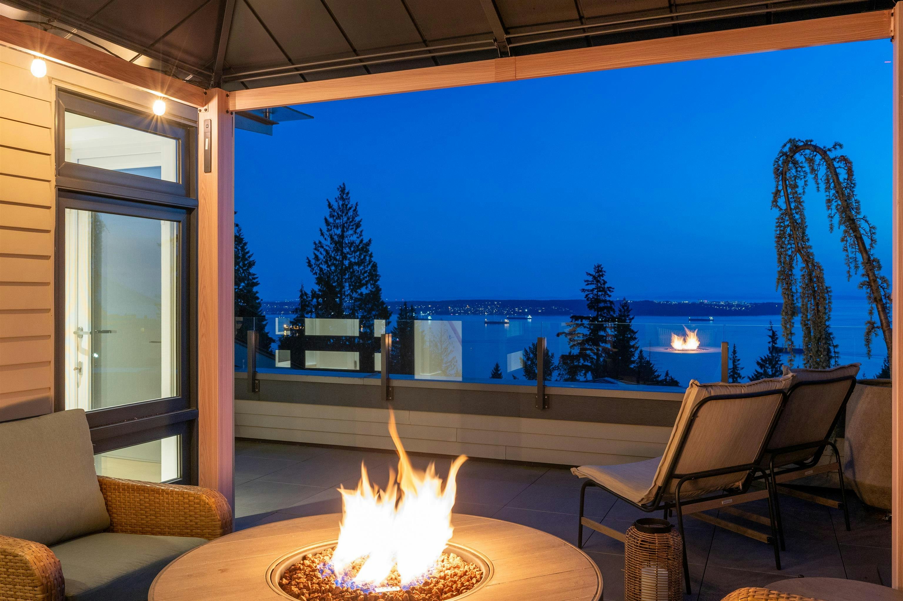 2993 Burfield Place, West Vancouver, BC, V7S 0A9 - 38