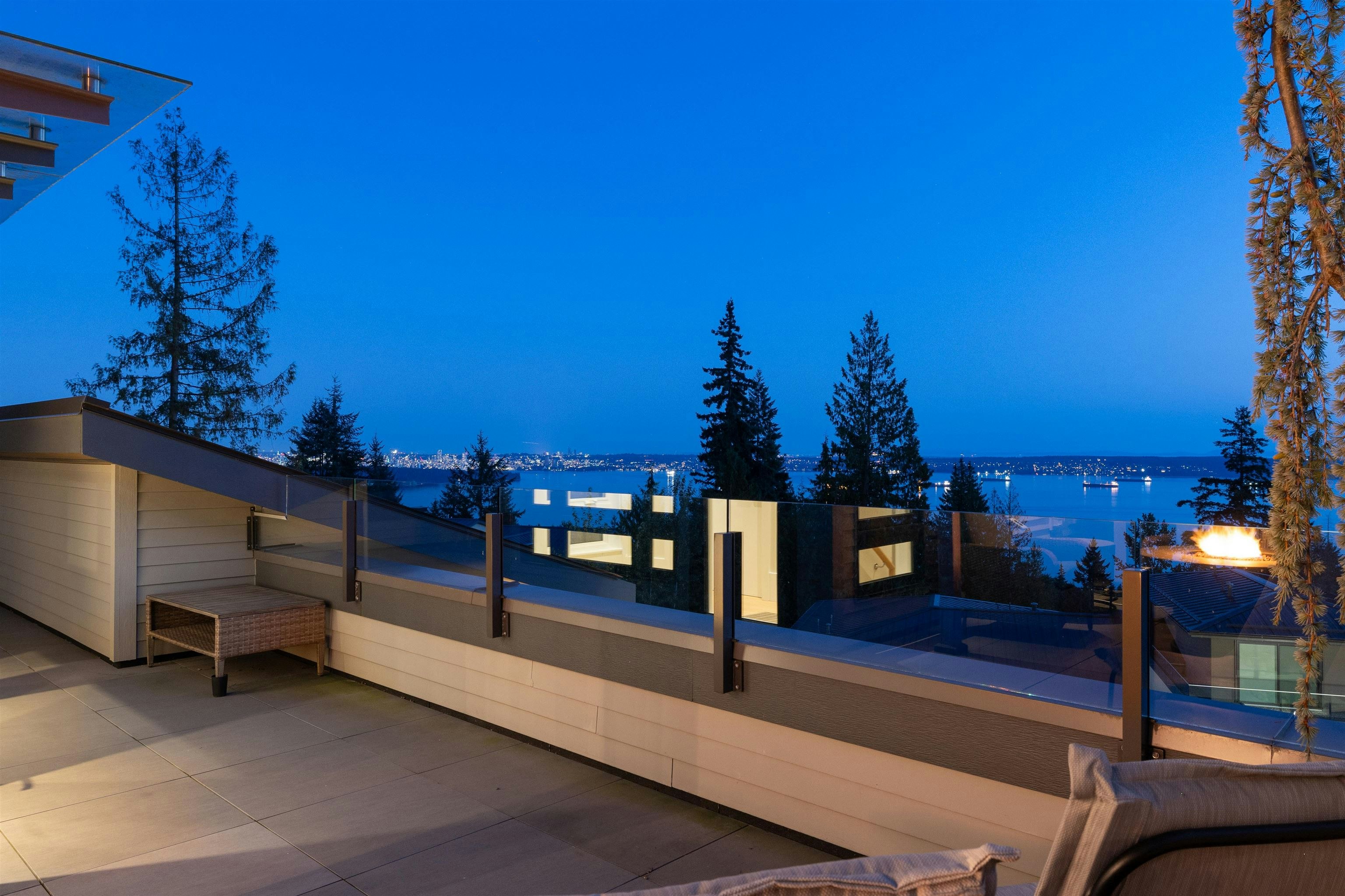 2993 Burfield Place, West Vancouver, BC, V7S 0A9 - 39