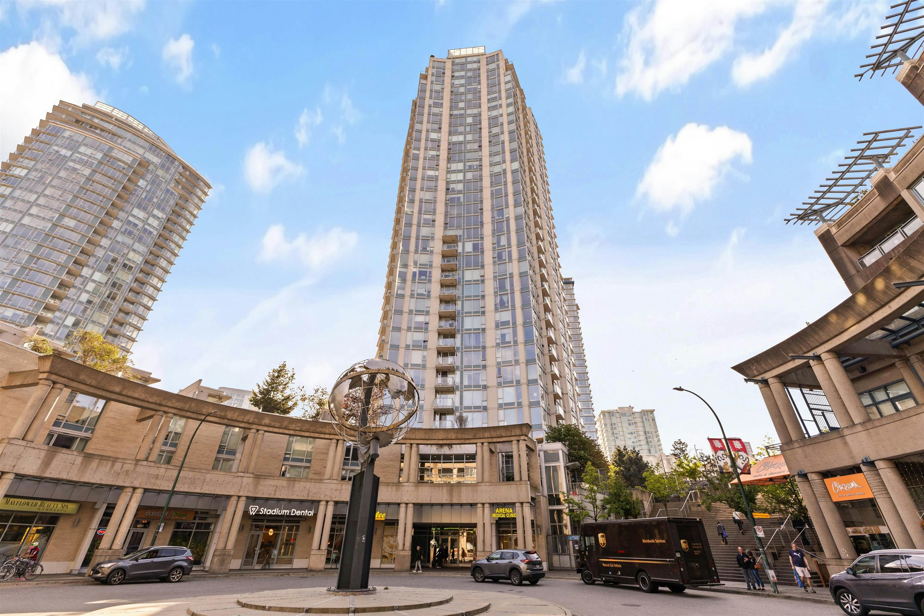 3701-188 Keefer Place, Vancouver, BC, V6B 0J1