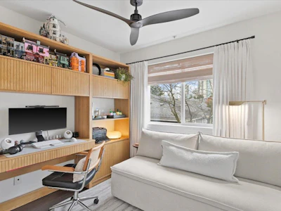 34-7370 Stride Avenue - 5