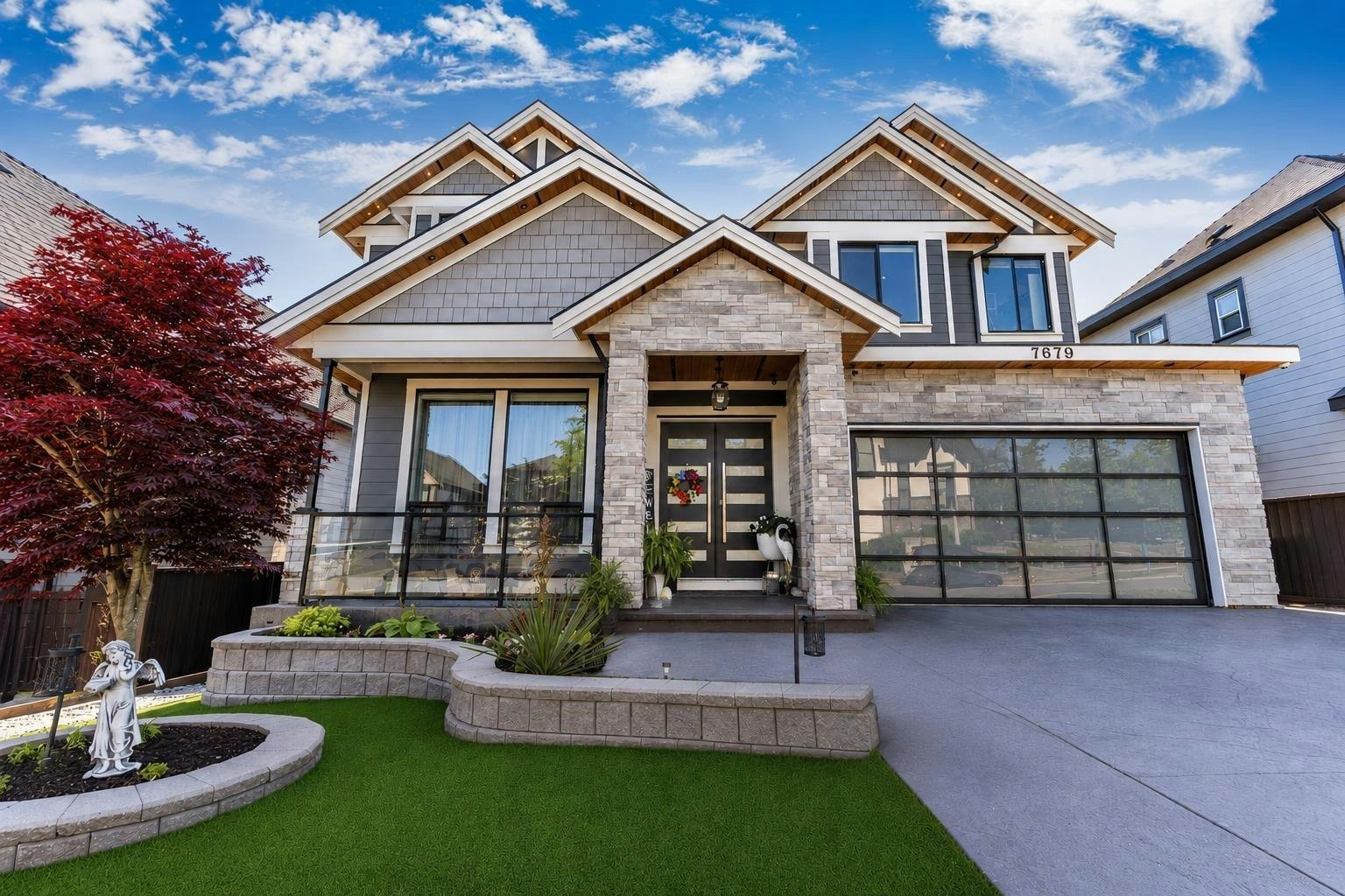 7679 155 Street, Surrey, BC, V3R 9C1