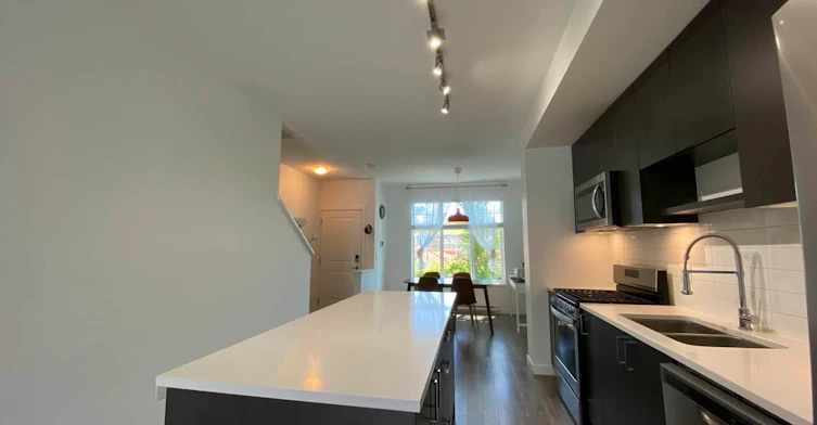 37-16678 25 Avenue, Surrey, BC, V3Z 0Z2 - 2