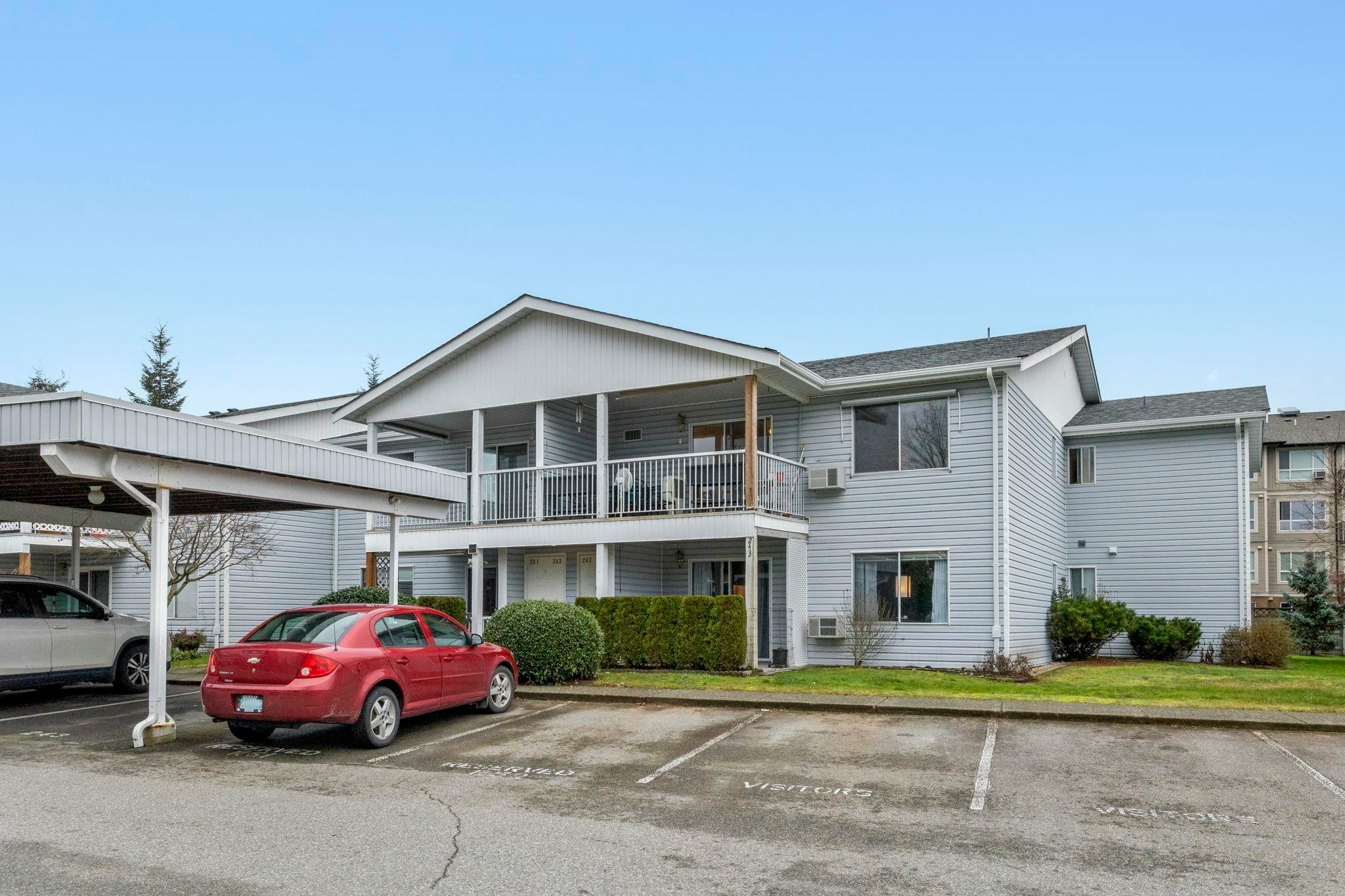 244-32691 Garibaldi Drive, Abbotsford, BC, V2T 5T7 - 2