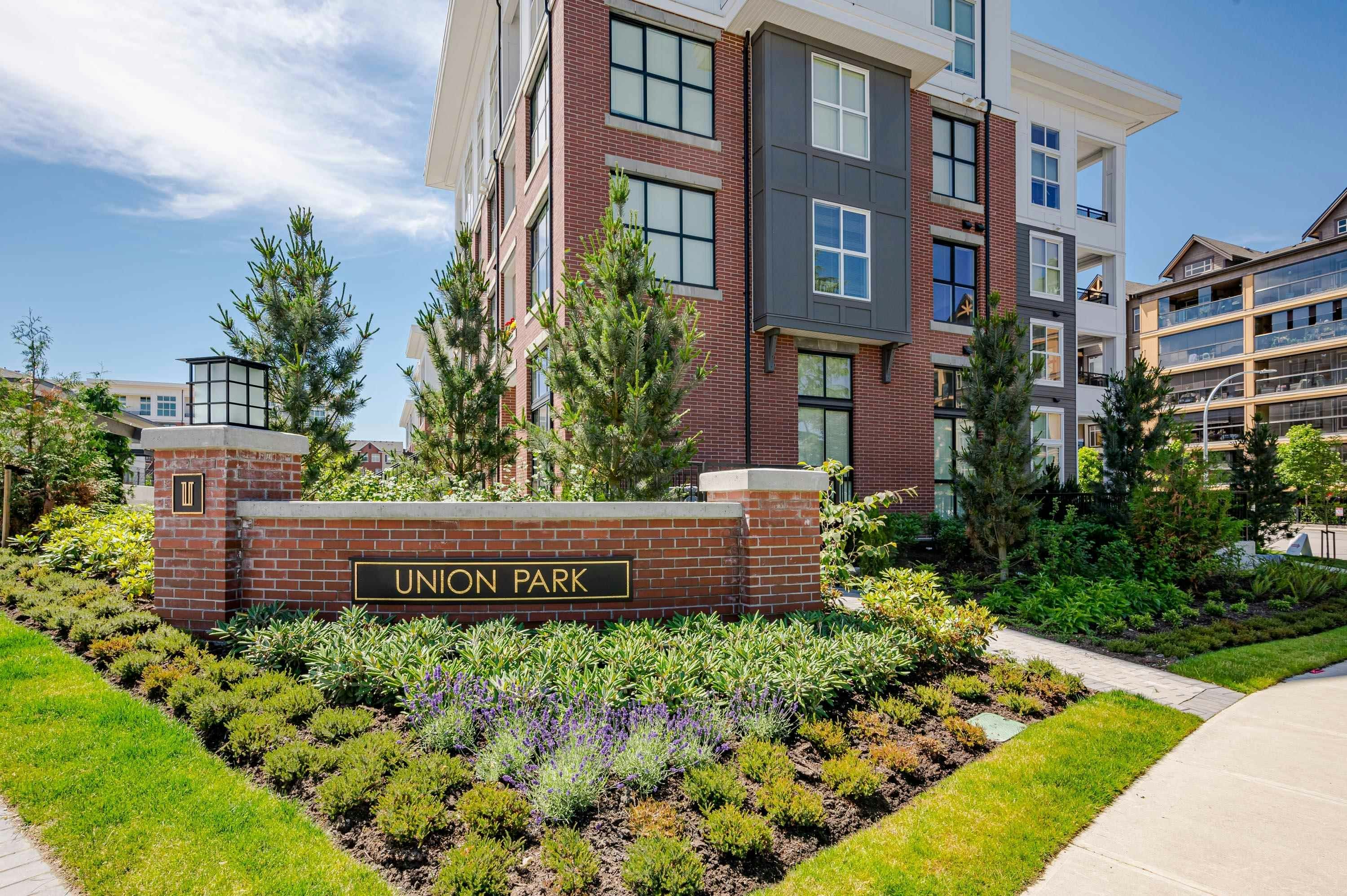 A216-8150 207 Street - 2