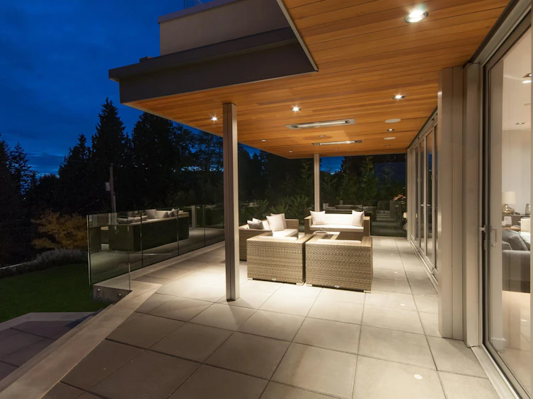 3023 Mathers Avenue, West Vancouver, BC, V7V 2K3 - 35