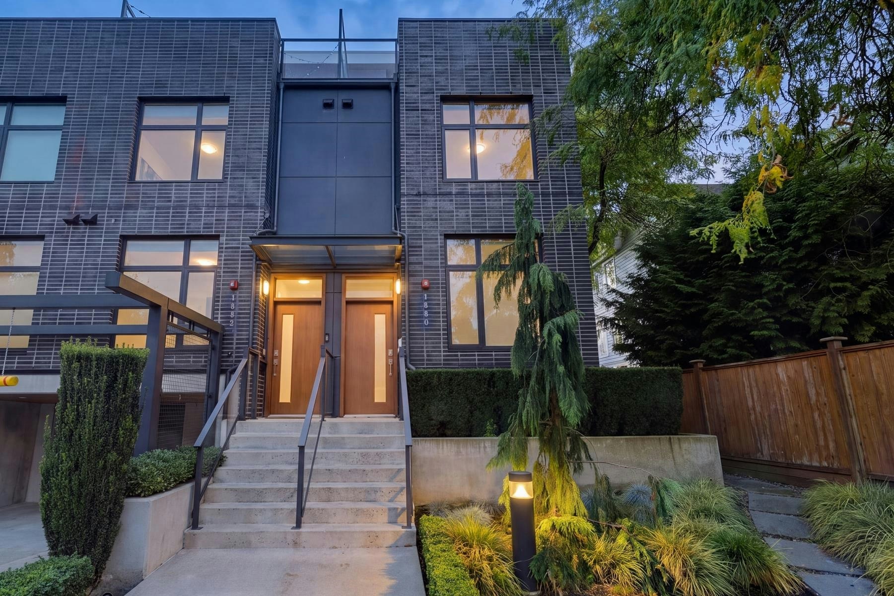 1880 E Georgia Street, Vancouver, BC, V5L 2B6