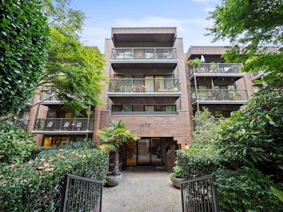 207-1655 Nelson Street - 3
