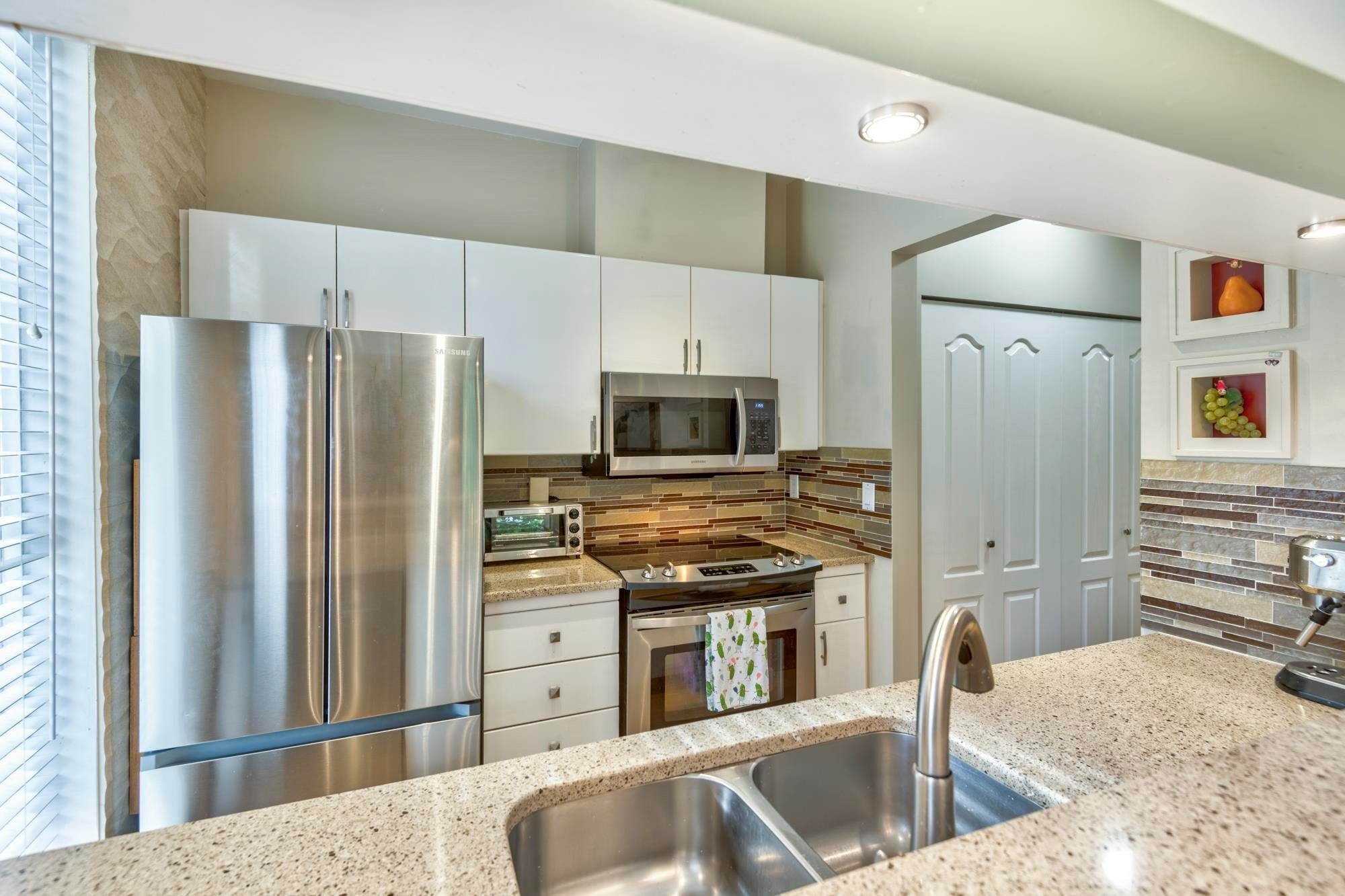 202-1928 Nelson Street, Vancouver, BC, V6G 1N2 - 11